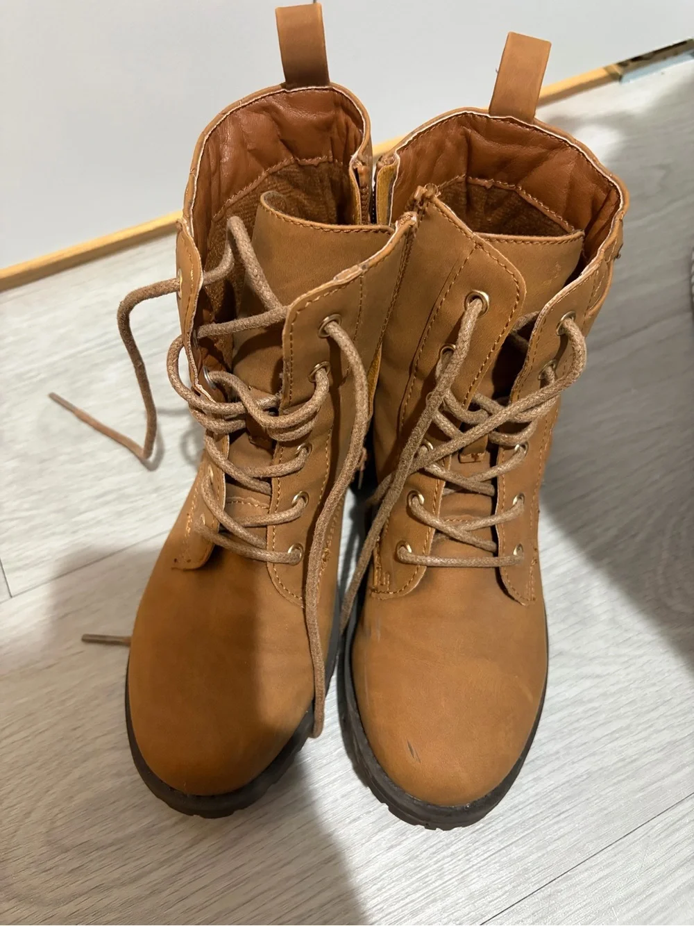 The Children's Place Tan Quilted Lace-Up Girls' Boots